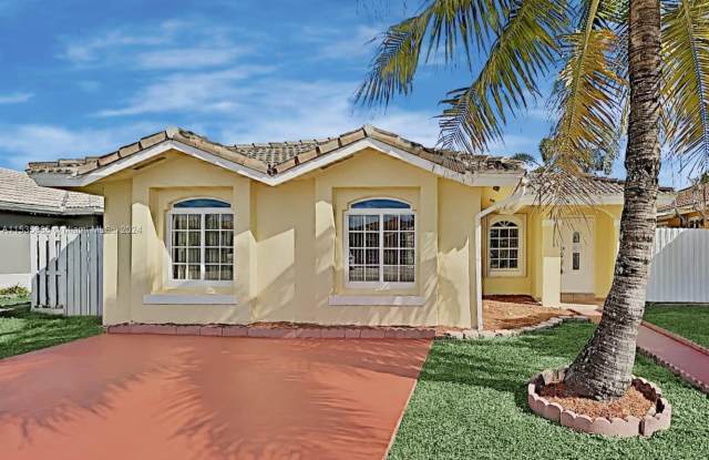 14323 SW 146th Ave - 14323 Southwest 146th Avenue, Country Walk, FL 33186