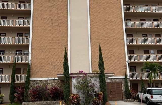 Photo of 300 NE 12th Ave