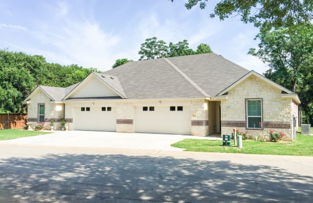 2911 Savannah Court - 2911 Savannah Court, Waco, TX 76710