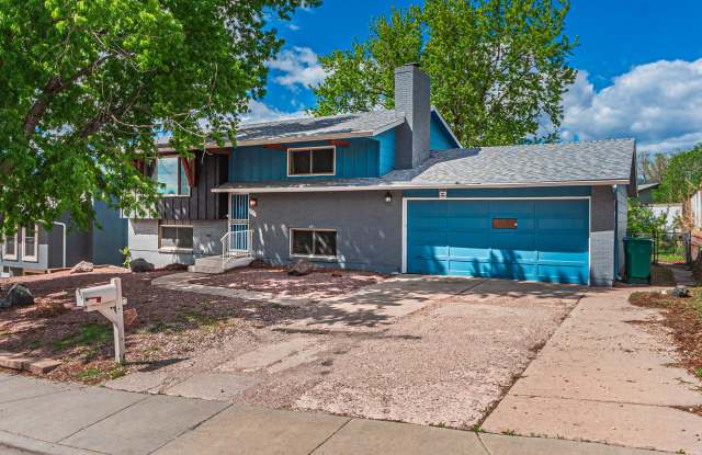 Photo of 3375 Montebello Drive West