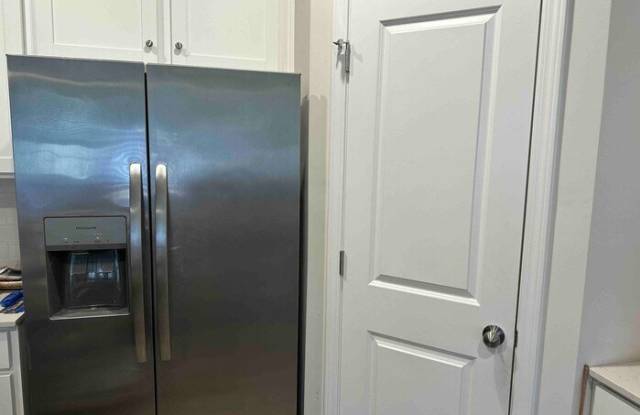 Photo of 261 East Compass Way