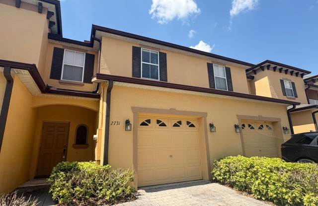 Gated 3B/2.5B Sanford Townhome ~ Fresh paint! ~ New flooring!