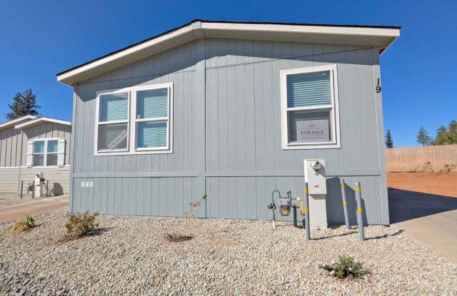 Photo of 6656 Pentz Rd