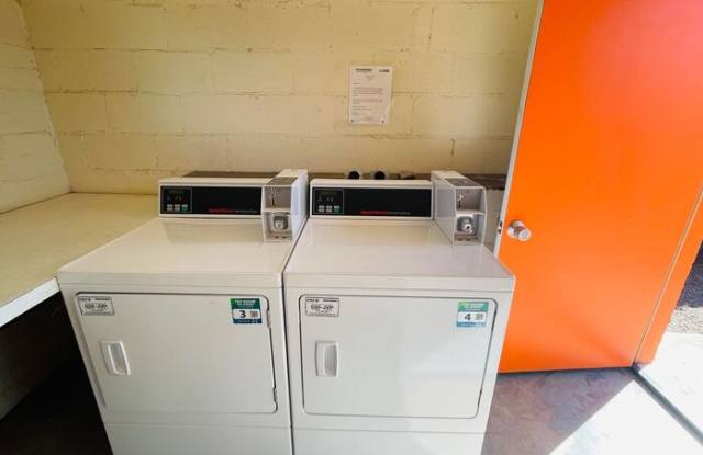 1304 North Richey Boulevard