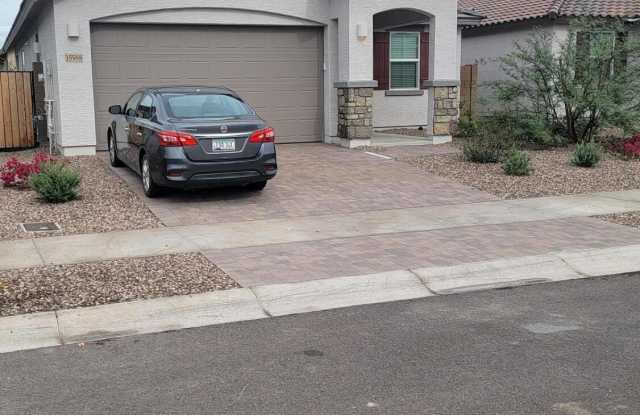 15588 W WILLIAMS Street