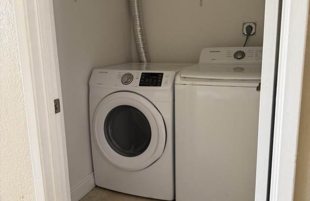 Photo of 1540 Lake Crystal Drive