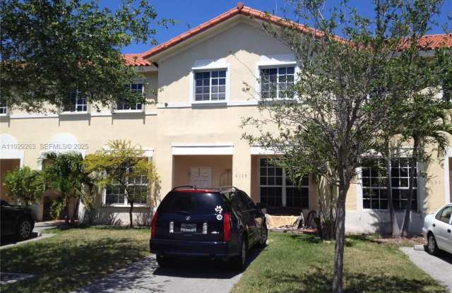 Photo of 9141 SW 203rd Ter