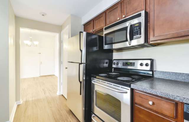 Royal Crest Estates Warwick