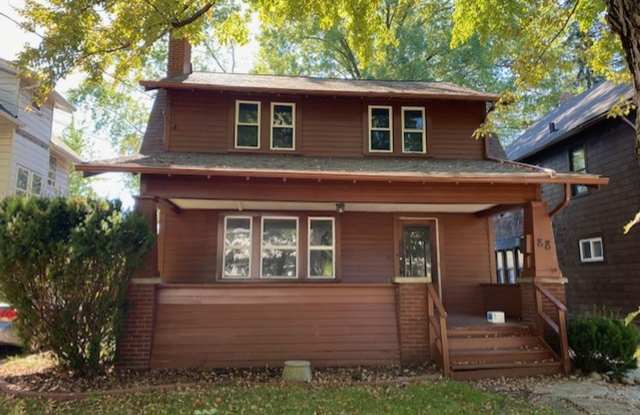 Classic 1929 Beauty—Updated Systems, Cozy Porch Vibes