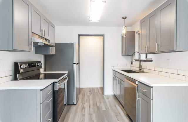 2016 North Cambrian Avenue