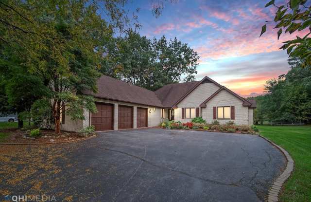 1443 Wilderness Drive - 1443 Wilderness Drive, Schererville, IN 46375