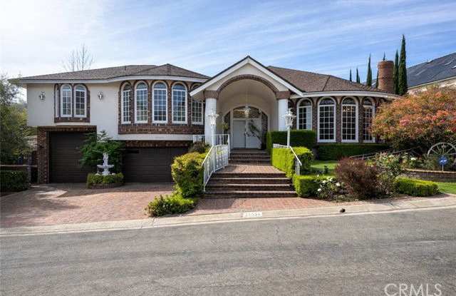 26421 Broken Bit Lane