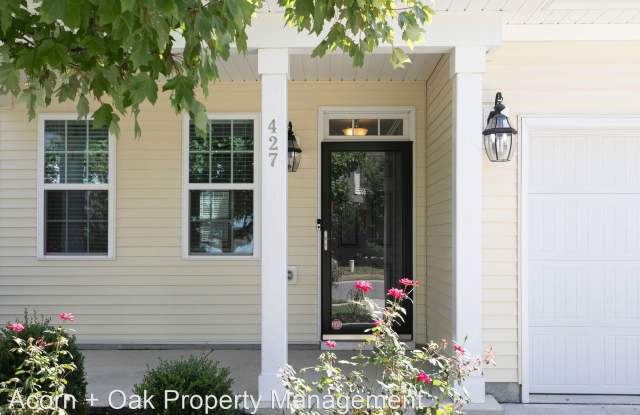 427 Stapleford Ln