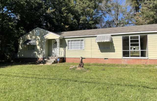 316 Woody Drive
