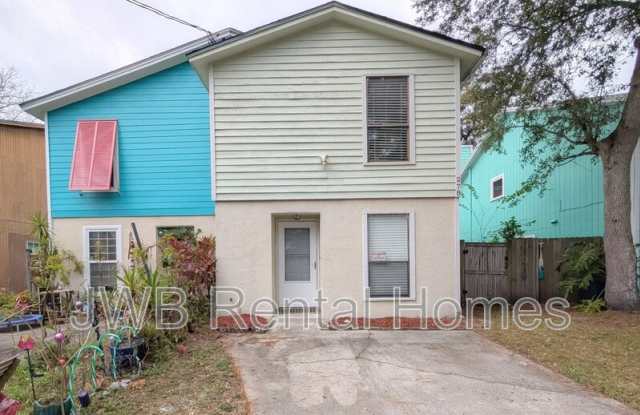 Photo of 278 Poinsettia St