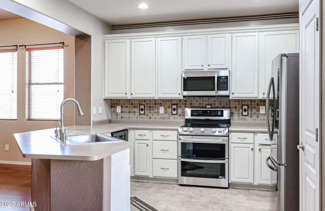 22066 W TONTO Street