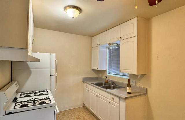 Photo of 23285 Ca-243