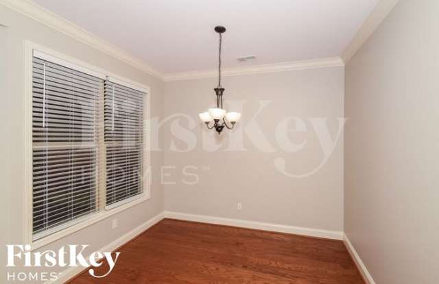 152 Willow View Lane