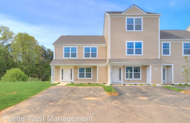 300 Amber Circle - 300 Amber Circle Northwest, Christiansburg, VA 24073