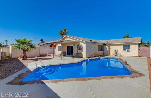 5029 Maple Tree Avenue - 5029 Maple Tree Avenue, Whitney, NV 89122