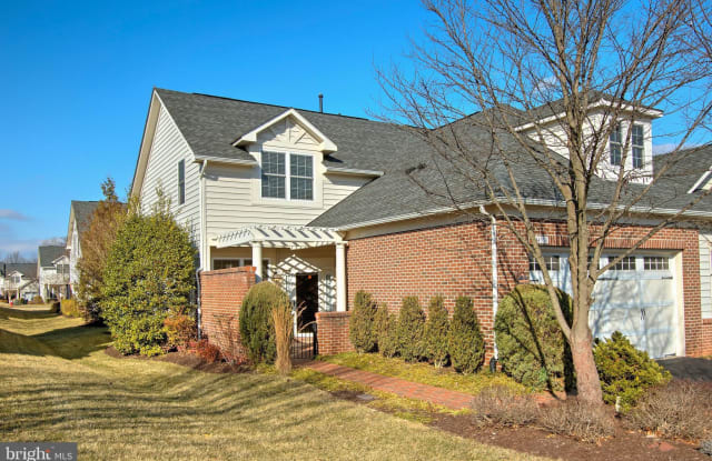 44356 OAKMONT MANOR SQUARE - 44356 Oakmont Manor Square, Ashburn, VA 20147