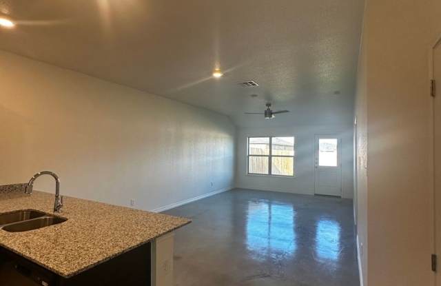 Charming 3BR Duplex in Copperas Cove