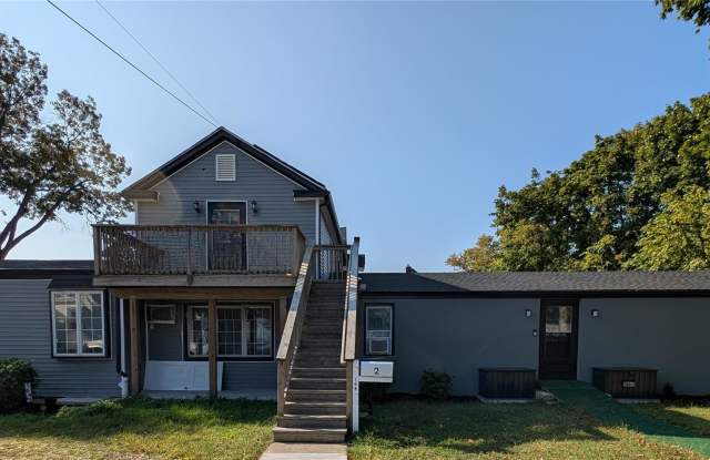 Photo of 164 West Front Street