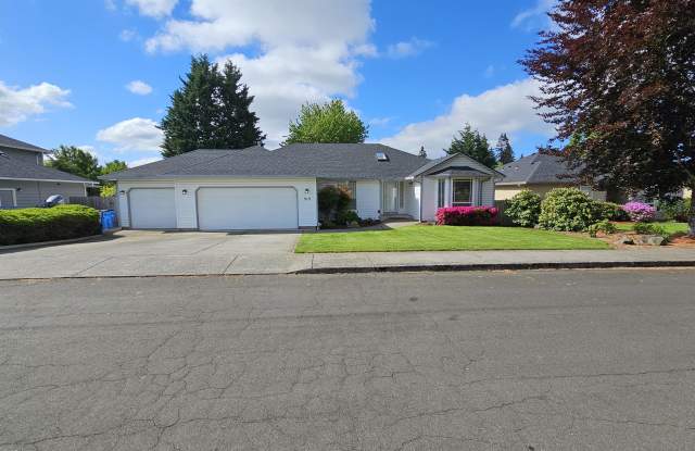 313 NW 106th St - 313 Northwest 106th Street, Salmon Creek, WA 98685