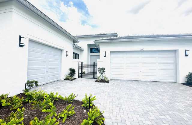 Photo of 12465 SW Crystal Cove Drive