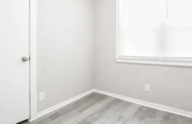 2316 Delavan Ave Kansas City, Ks 66104-4414