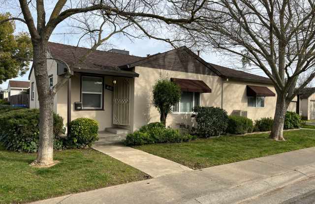 Cozy Duplex with Upgrades