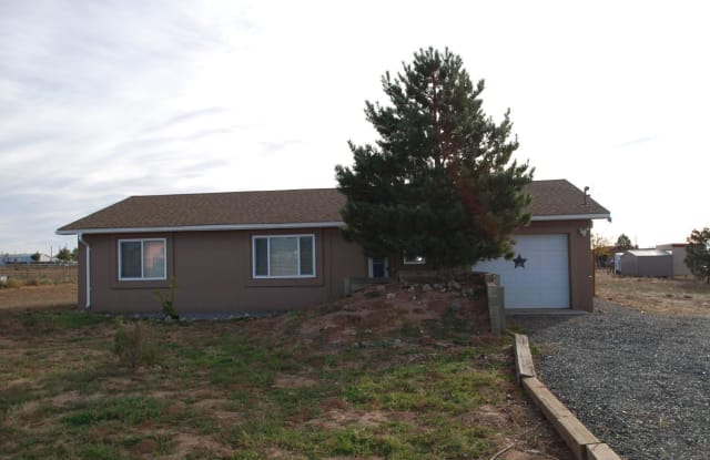 4 RAINBOW Rd - 4 Rainbow Road, Edgewood, NM 87015