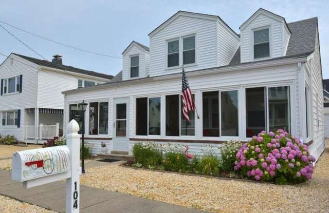 104 Elizabeth Avenue
