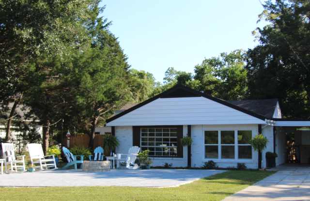 1139 North Bayshore Drive