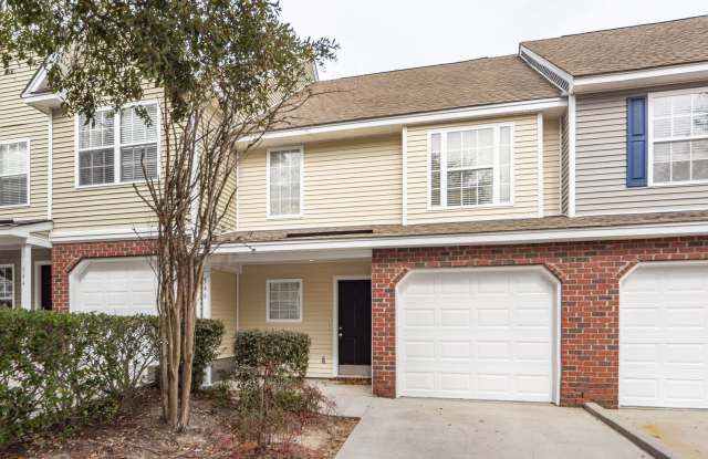 2 Bedroom 2.5 Bath Townhouse in Beresford Commons - Mt. Pleasant - 546 Tayrn Drive, Berkeley County, SC 29492