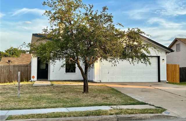 Fantastic Home in Lakeside Subdivision