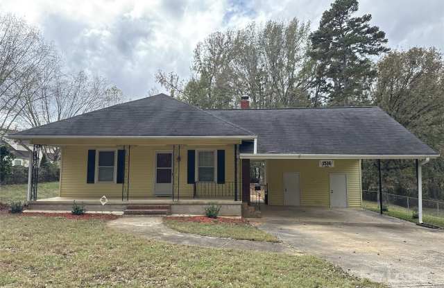 Photo of 1516 Pleasant Plains Road