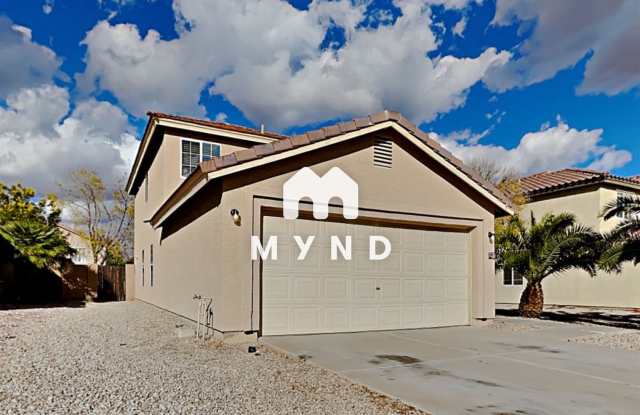 1018 E Poncho Ln