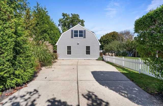 25 Gardners Lane unit: A