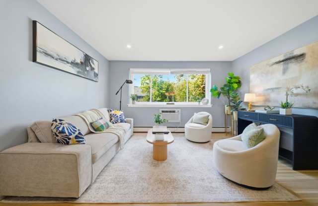 Photo of 8 Radcliffe Rd #209 Boston MA 02134