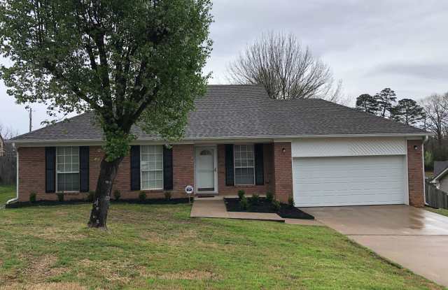 1422 Overview Dr