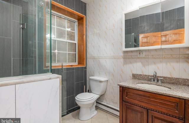 1330 W GIRARD AVENUE