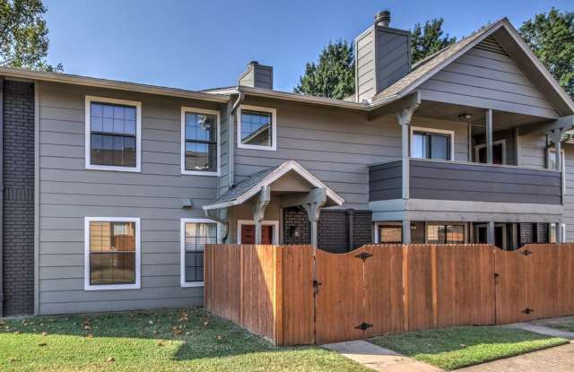 2 Bed / 1 Bath Condo South Tulsa