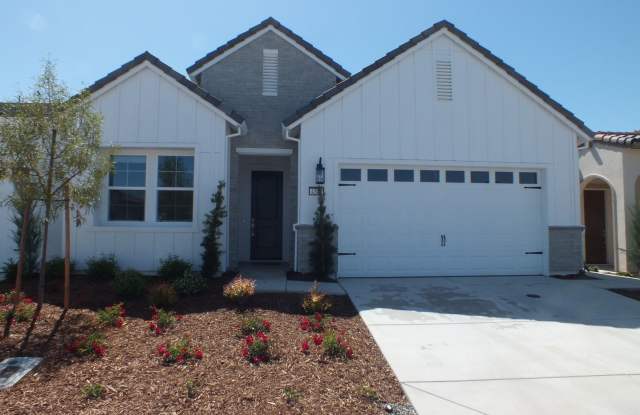 Active 55+ Regency at Folsom Ranch - newly constructed 2/2 duet for rent!! - 4207 Eagle View Way, Sacramento County, CA 95630