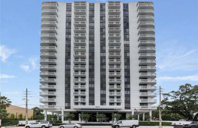 Photo of 400 E COLONIAL DRIVE