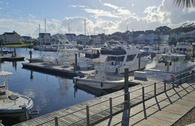 2571 St James Drive SE unit: 205