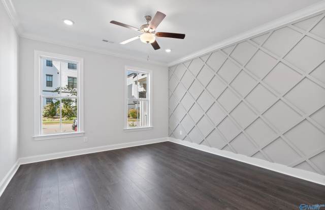 121 Iberville Street