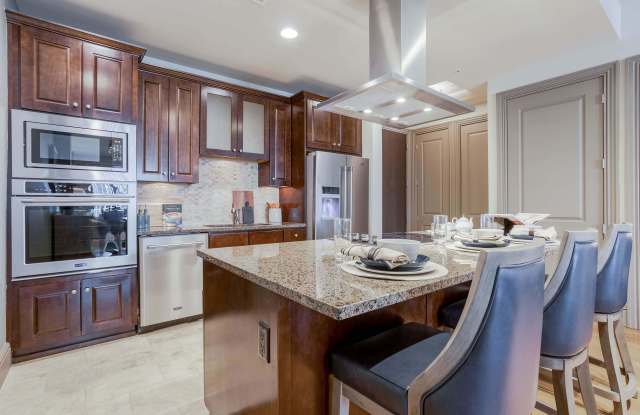 7 Riverway