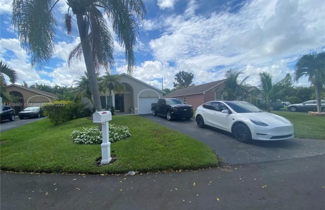 9642 NW 45th St - 9642 Northwest 45th Street, Sunrise, FL 33351