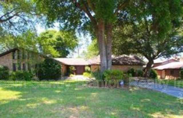 8874 Burning Tree Rd